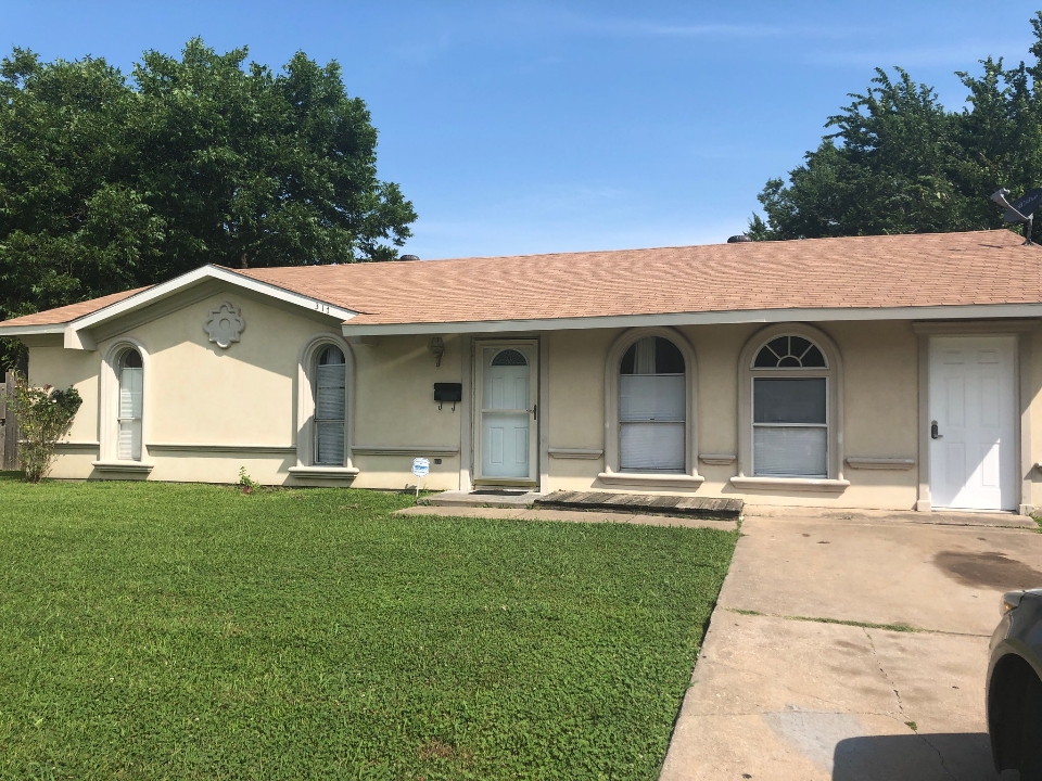 3 bed, 2 bath, 1568 sq. ft. house located at 317 Trailridge Dr, Garland, TX 75043